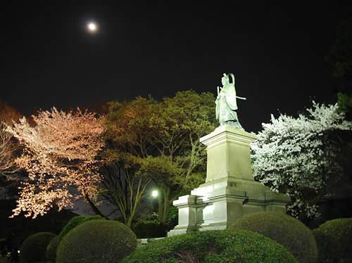 井伊直弼銅像（掃部山公園 神奈川県横浜市）