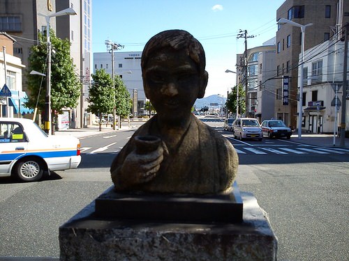 高杉晋作像（晋作通り）