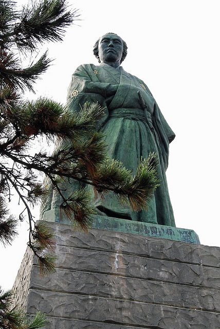 坂本龍馬 像