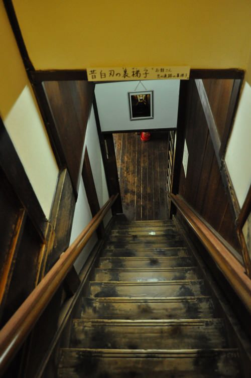 伏見寺田屋10（階段）