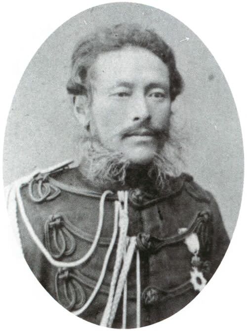山川大蔵（山川浩）（軍服姿）